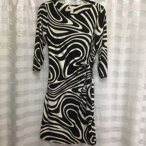 Chico’s Zebra Swirl Print Black & Ecru Faux Wrap Stretchy Dress, Size 1 (8 - 10)